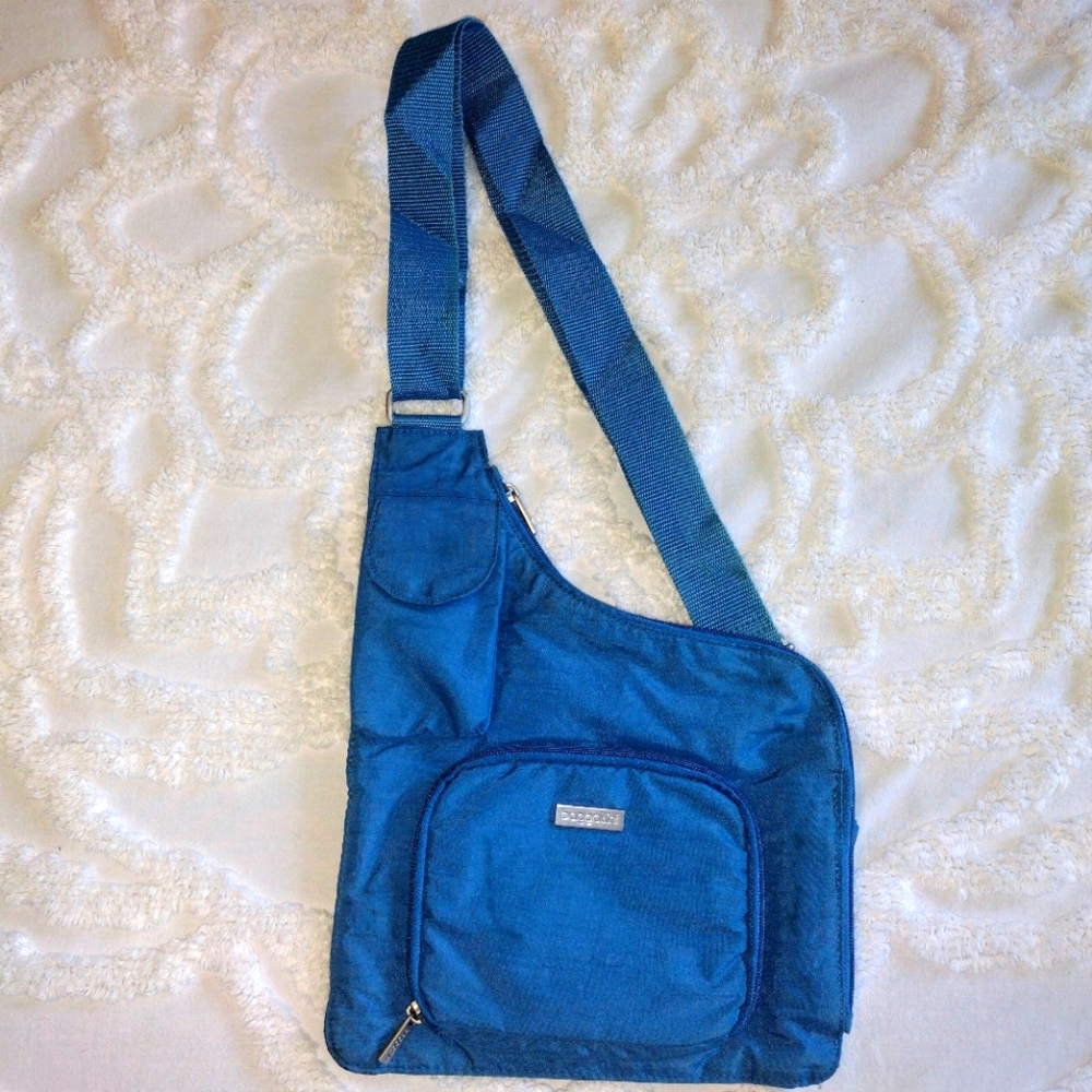 Baggallini Nylon Canvas Urban Messenger Crossbody Organizer Turquoise Teal